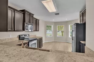 6838 Glenbrook Dr, Lakeland, FL 33811 - Photo 6