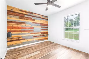37237 Nicole Ave, Zephyrhills, FL 33541 - Photo 10