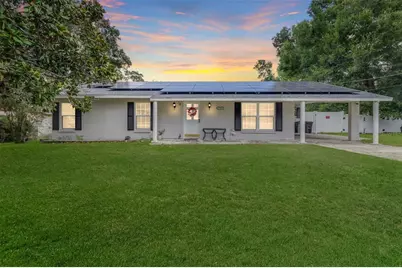 37237 Nicole Avenue, Zephyrhills, FL 33541 - Photo 2