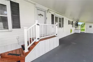 618 Cassandra Ln, Lakeland, FL 33809 - Photo 6
