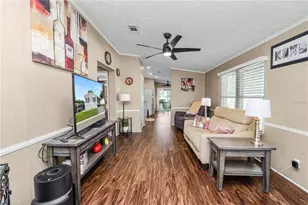 618 Cassandra Ln, Lakeland, FL 33809 - Photo 8