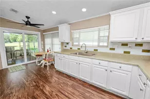 618 Cassandra Ln, Lakeland, FL 33809 - Photo 12