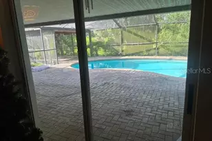4729 S Dawnmeadow Ct, Plant City, FL 33566 - Photo 10