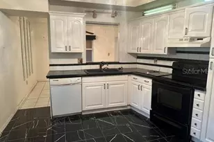 4729 S Dawnmeadow Ct, Plant City, FL 33566 - Photo 8