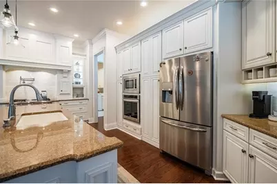 6768 Crescent Woods Circle, Lakeland, FL 33813 - Photo 8