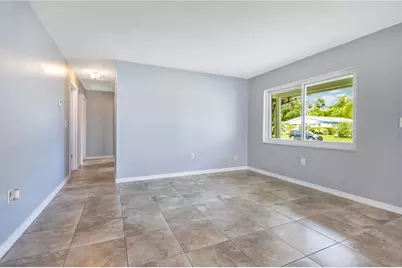 8316 Tupelo Dr, Temple Terrace, FL 33637 - Photo 4