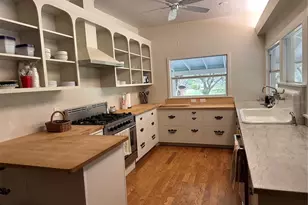 3900 Chalet Suzanne Dr, Lake Wales, FL 33859 - Photo 4