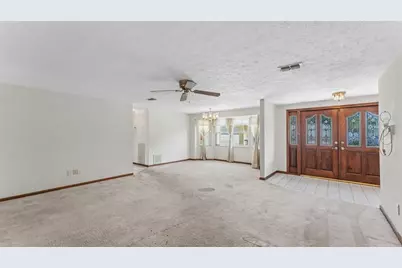 601 Fieldstone Drive, Brandon, FL 33511 - Photo 8
