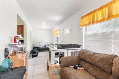 4976 Pleasant Hollow Trl, Lakeland, FL 33811 - Photo 12