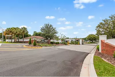 4976 Pleasant Hollow Trl, Lakeland, FL 33811 - Photo 34