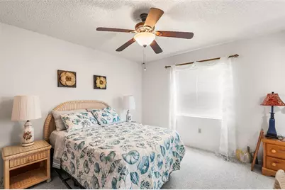 4976 Pleasant Hollow Trl, Lakeland, FL 33811 - Photo 22