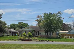 706 Ave I NE, Winter Haven, FL 33881 - Photo 2