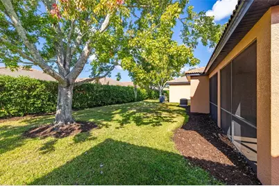 5808 Hidden Falls Lane, Apollo Beach, FL 33572 - Photo 24