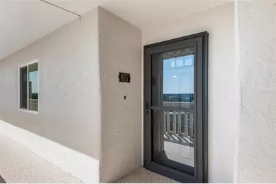 1776 6th Street NW #807, Winter Haven, FL 33881 - Photo 2