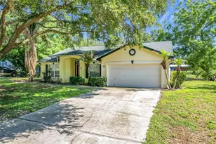 166 Buckhorn Run, Lakeland, FL 33809 - Photo 2