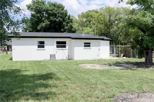 910 N Ruth Ave, Lakeland, FL 33815 - Photo 4