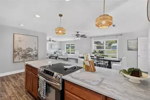 4828 Celia Cir W, Lakeland, FL 33813 - Photo 8