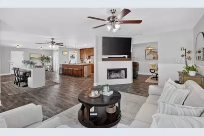 4828 Celia Circle W, Lakeland, FL 33813 - Photo 4