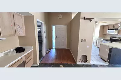 2115 Intervista Lane, Valrico, FL 33594 - Photo 4
