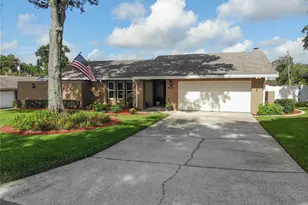 5456 Houston Dr, Lakeland, FL 33809 - Photo 8