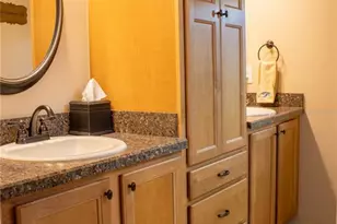 5456 Houston Dr, Lakeland, FL 33809 - Photo 4