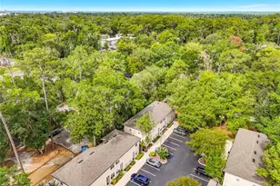1710 NW 7th St, Gainesville, FL 32609 - Photo 2
