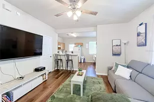 1710 NW 7th St, Gainesville, FL 32609 - Photo 10