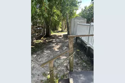 2594 McIntosh Drive, Lakeland, FL 33815 - Photo 8