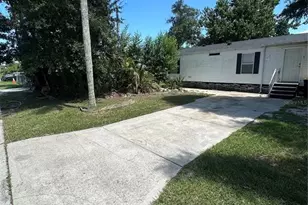 2594 McIntosh Dr, Lakeland, FL 33815 - Photo 2