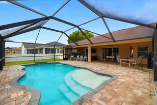 315 Lanceolate Dr, Winter Haven, FL 33880 - Photo 2