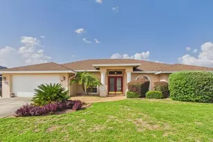 315 Lanceolate Dr, Winter Haven, FL 33880 - Photo 2