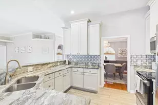 315 Lanceolate Dr, Winter Haven, FL 33880 - Photo 4