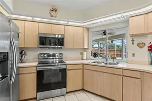 781 Powder Horn Row, Lakeland, FL 33809 - Photo 42