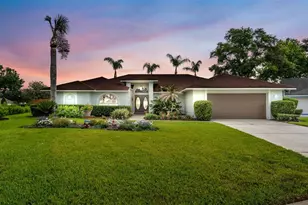 781 Powder Horn Row, Lakeland, FL 33809 - Photo 2