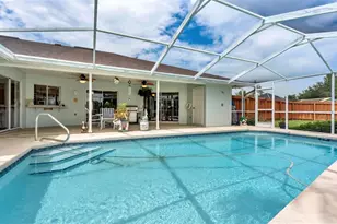 781 Powder Horn Row, Lakeland, FL 33809 - Photo 8