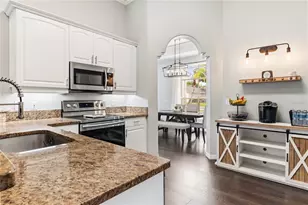 1015 Robin Ln, Winter Haven, FL 33884 - Photo 12