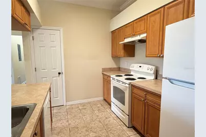 407 Eagle Pond Drive #407, Winter Haven, FL 33884 - Photo 6