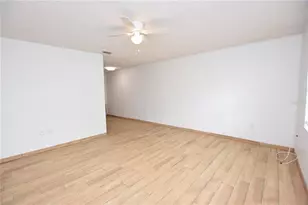 613 Robin Rd, Lakeland, FL 33803 - Photo 4