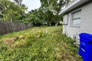 4915 Pocahontas Ln, Lakeland, FL 33810 - Photo 8
