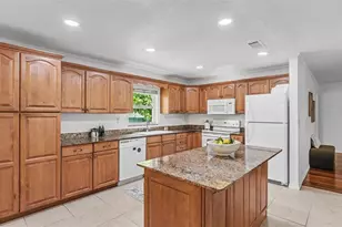 4020 Glen-Garry Rd W, Lakeland, FL 33813 - Photo 8