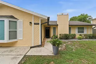 4934 Wildflower Dr, Lakeland, FL 33811 - Photo 4