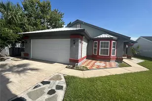 206 Hollywood Ct N, Kissimmee, FL 34743 - Photo 2