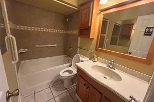 206 Hollywood Ct N, Kissimmee, FL 34743 - Photo 18