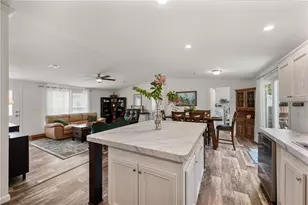 1321 Windsong Dr, Lakeland, FL 33811 - Photo 8