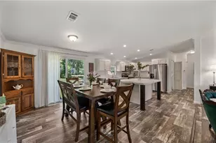 1321 Windsong Dr, Lakeland, FL 33811 - Photo 4