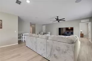 16125 Magpie Rd, Weeki Wachee, FL 34614 - Photo 4