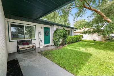 4820 Presidential Street, Seffner, FL 33584 - Photo 6