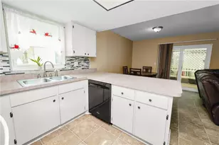 4820 Presidential St, Seffner, FL 33584 - Photo 18