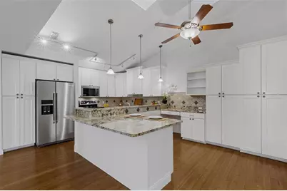 1154 Waterfall Lane #n/a, Lakeland, FL 33803 - Photo 10