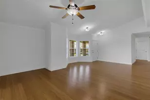 1154 Waterfall Ln, Lakeland, FL 33803 - Photo 8